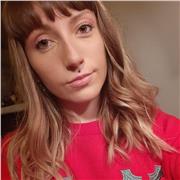 Sono un insegnante di francese residente a Napoli, dinamico e disponibile